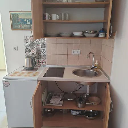 Apartment Kojan 3 *