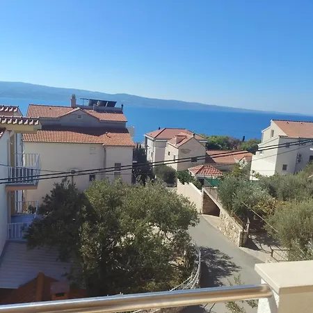 Kojan 3 Apartment Omis